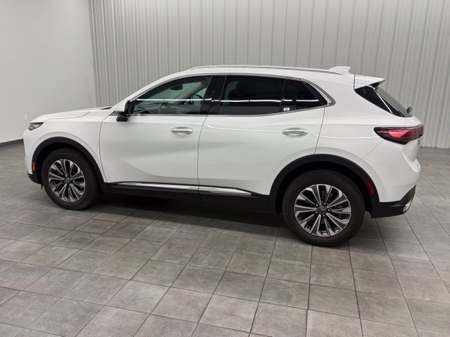 Used 2025 White Buick Preferred image 6