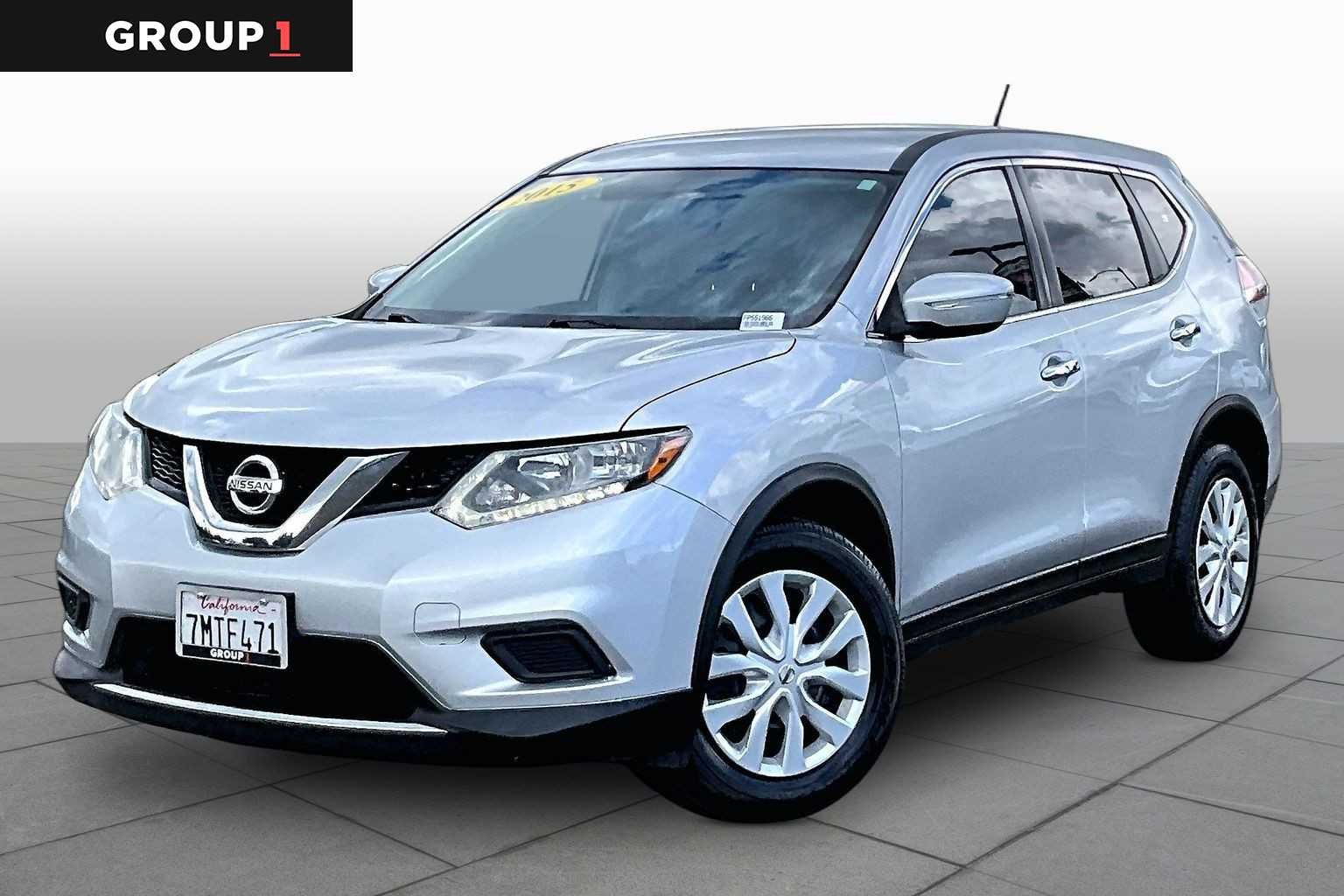 2015 Nissan Rogue S FWD's photo