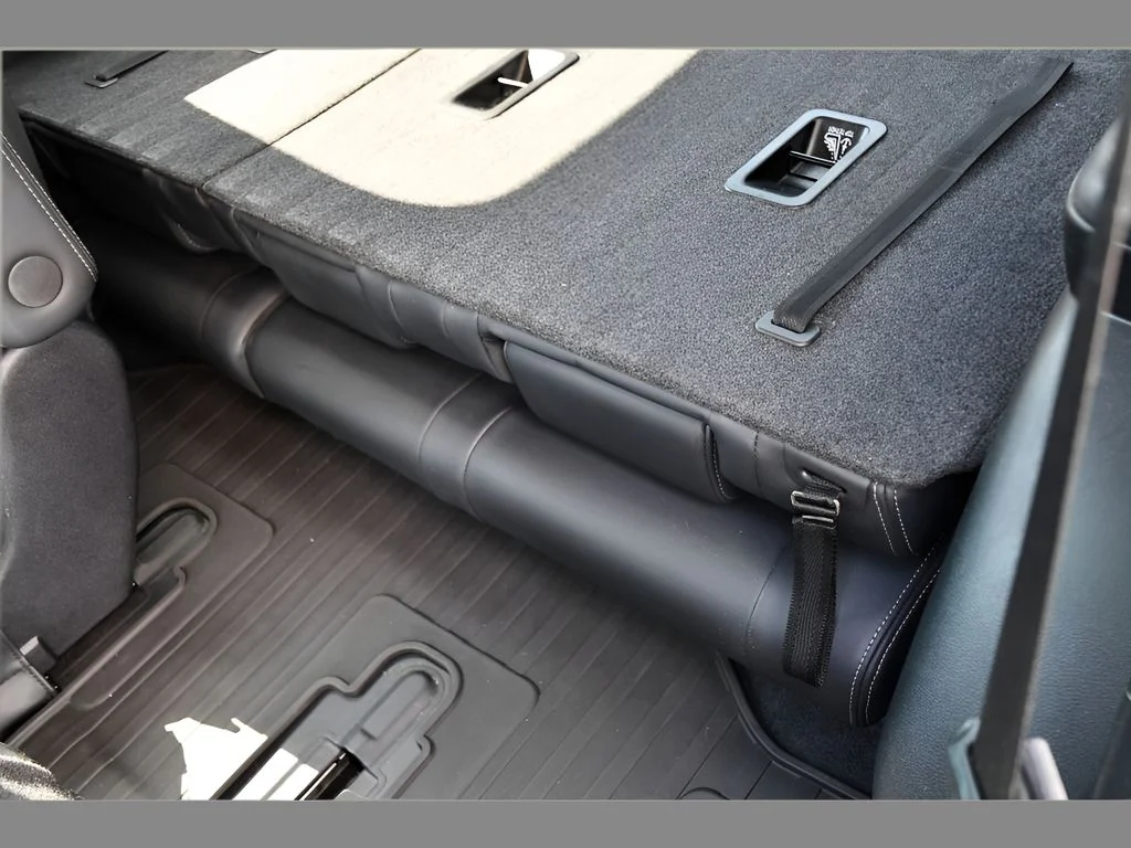 Used 2021 Ice Silver Metallic Subaru Touring image 17