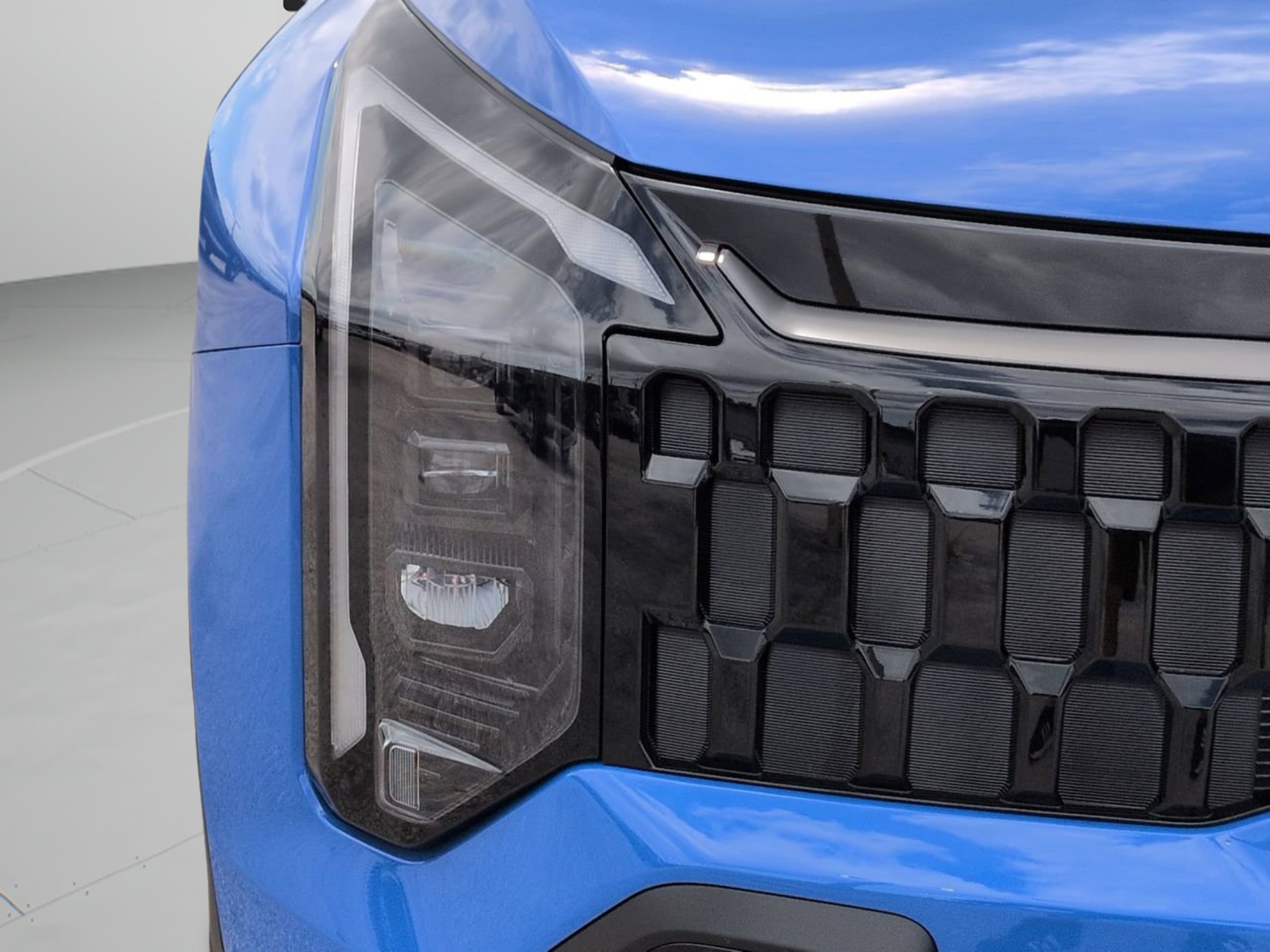 New 2026 Nebular Blue Kia X-Line image 33
