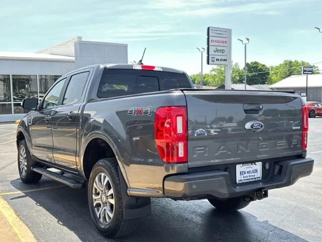 Used 2019 Magnetic Ford Lariat image 7