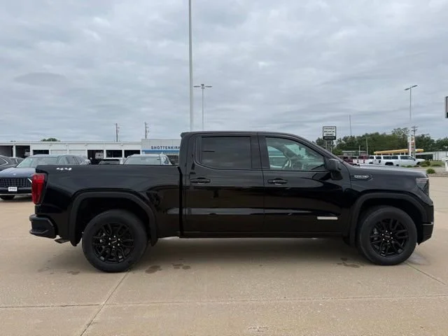 2026 GMC Sierra 1500 Elevation - Photo 2