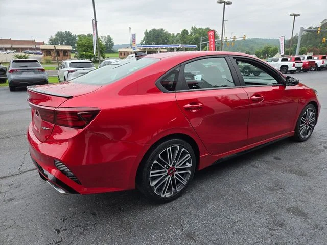 Used 2022 Red Kia GT image 8