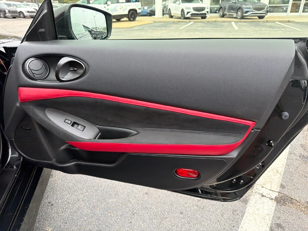 Used 2025 Black Nissan Performance image 14