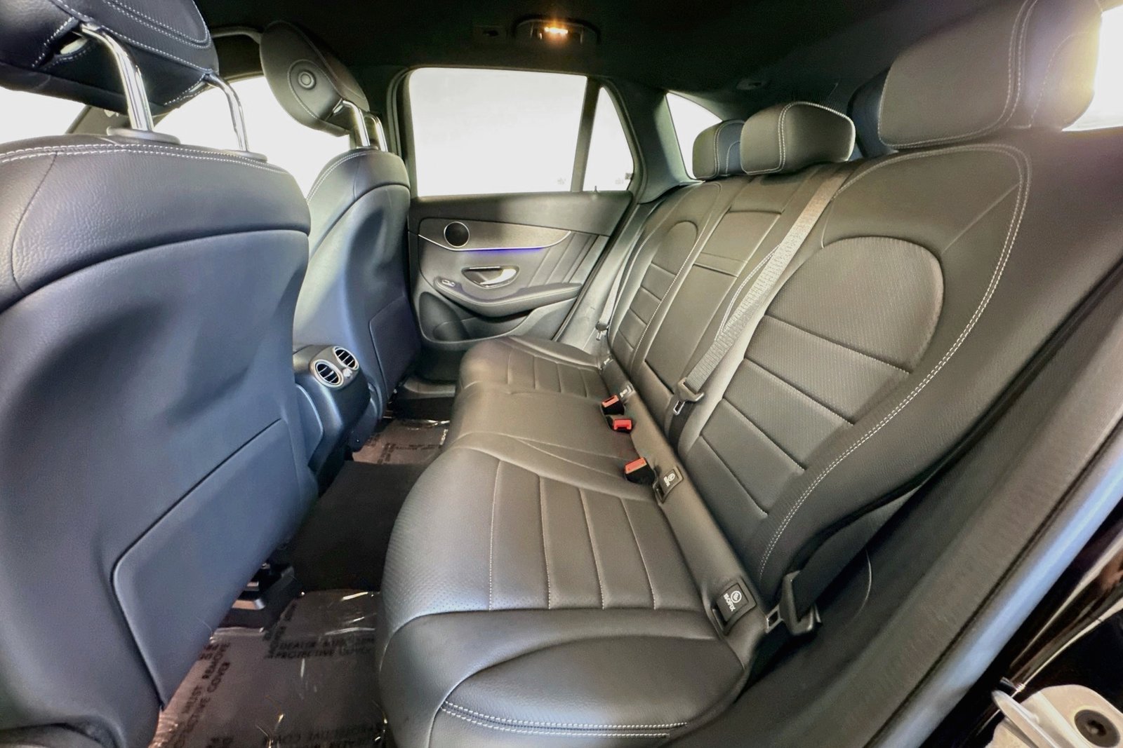 Certified Used 2022 Black Mercedes-Benz GLC 300 image 21