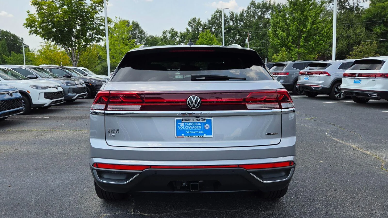 New 2026 Silver Mist Metallic Volkswagen 2.0T SE w/Technology image 4