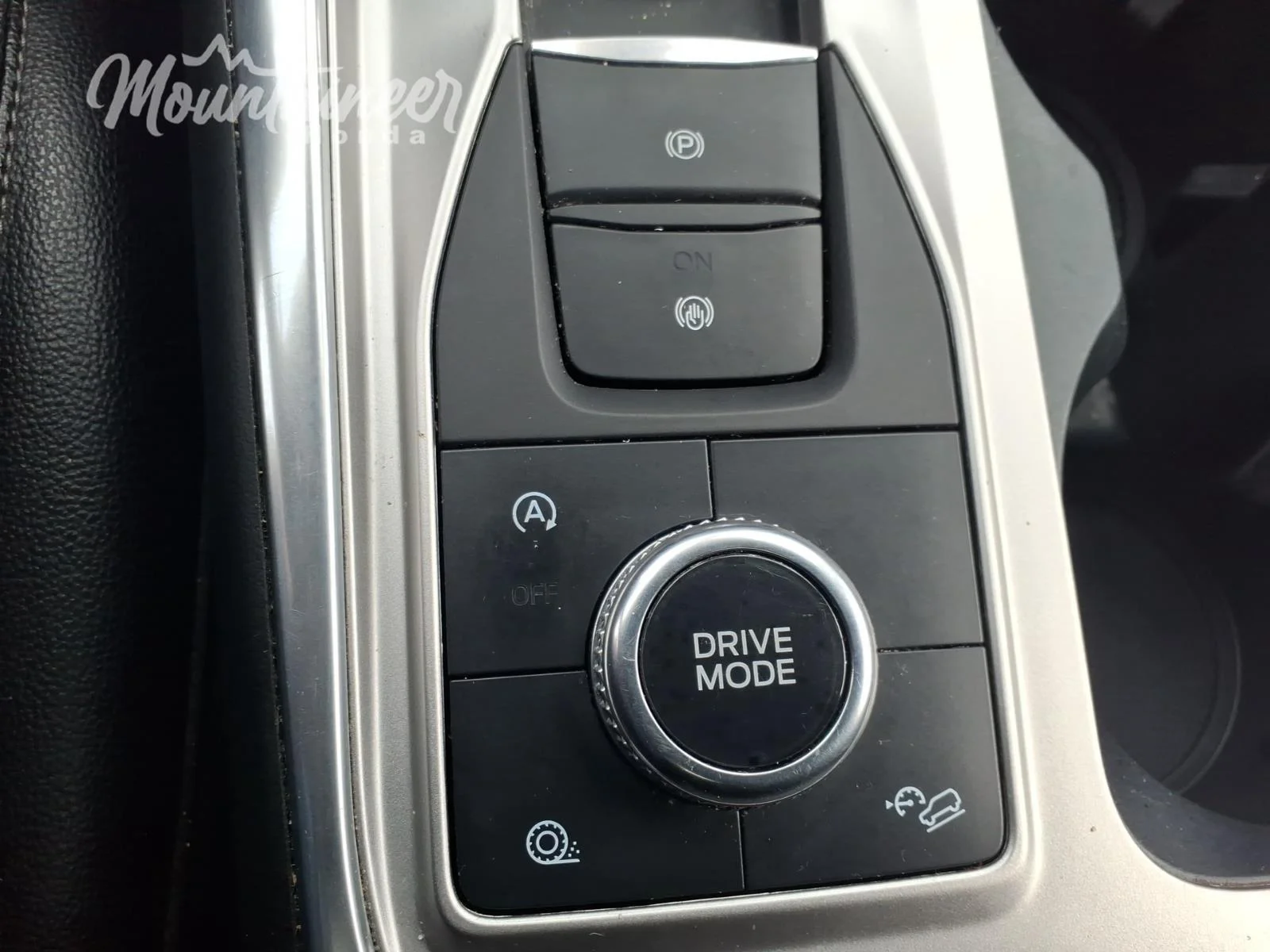 Used 2020 Star White Metallic Tri-Coat Ford XLT image 33