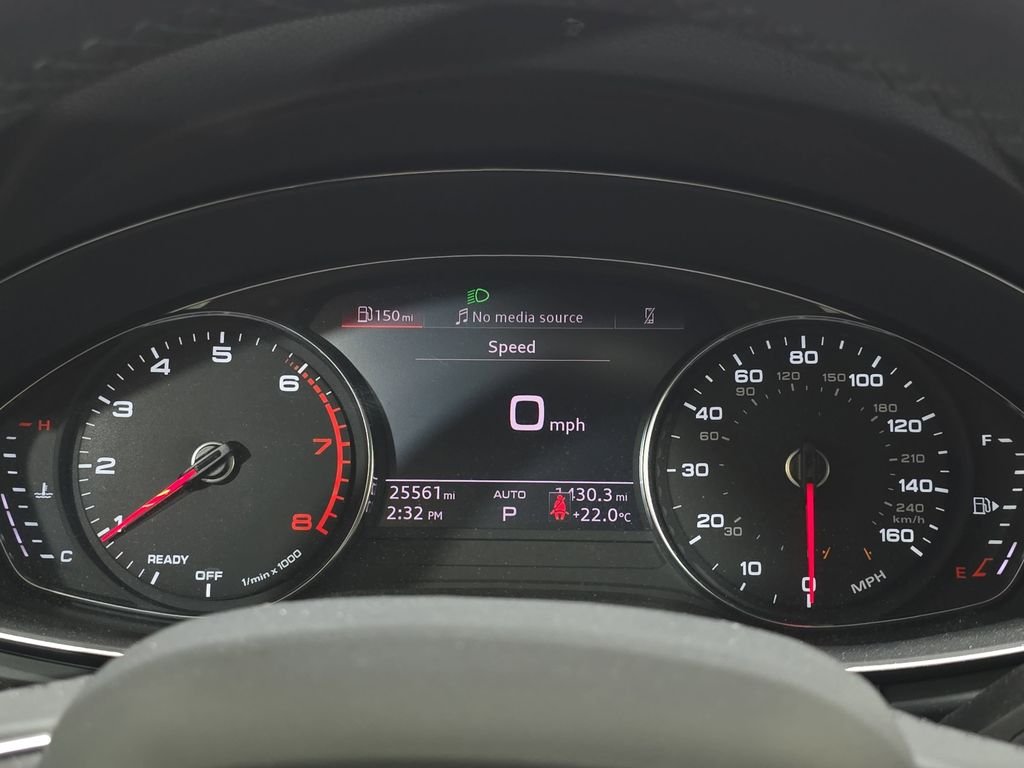 Used 2024  Audi 45 S line Premium image 21