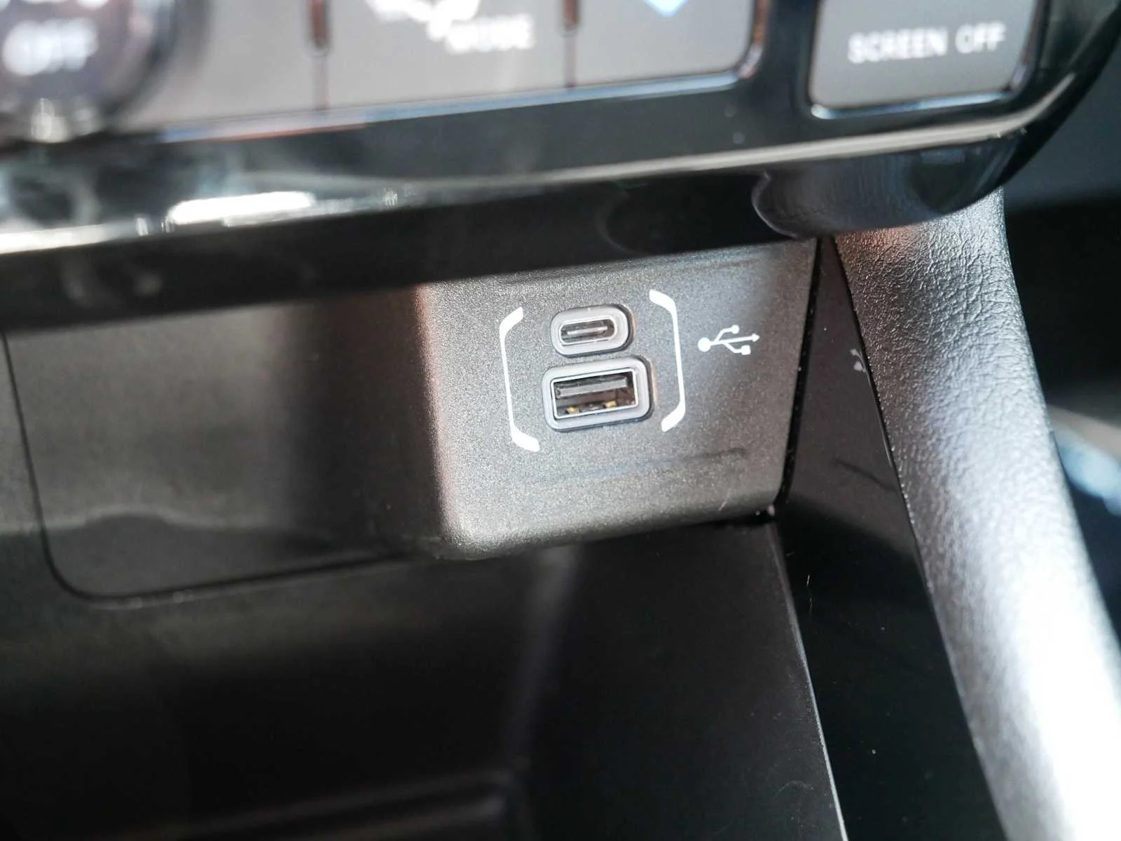 2025 Jeep Compass Trailhawk - Photo 32