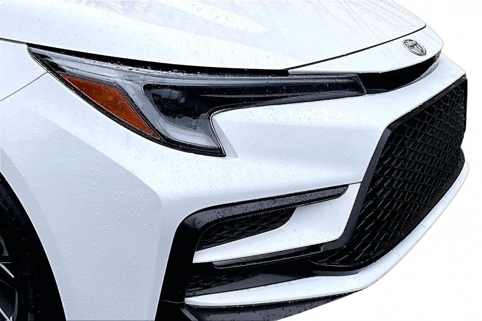 Certified Used 2024 Ice Cap Toyota SE image 29