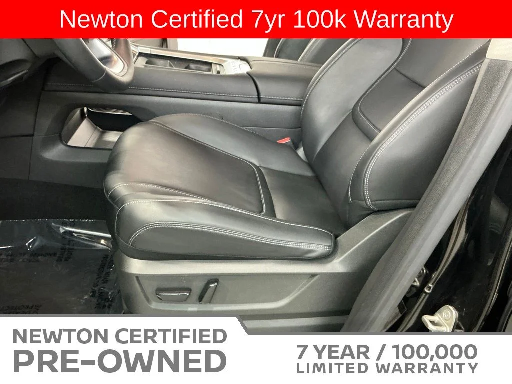 Certified Used 2025 Super Black Nissan SV image 15