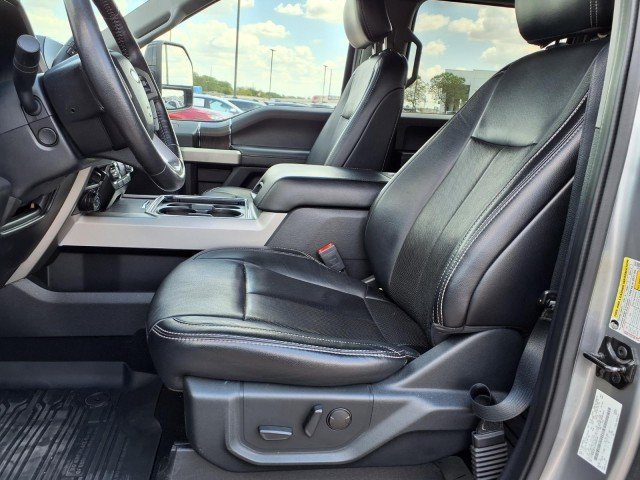 Used 2020 Silver Ford LARIAT image 11