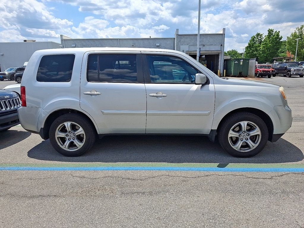 Used 2012 Silver Honda EX-L image 6