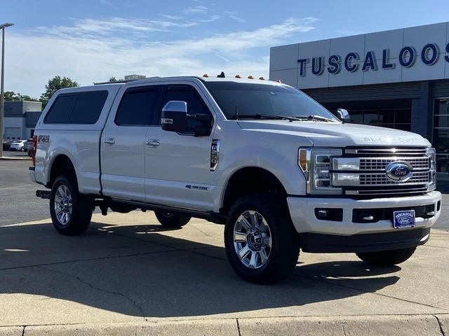 2019 Ford F-250 Platinum 4x4 Crew Cab 8' Box's photo