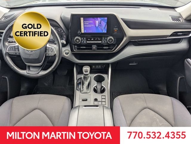 Used 2024  Toyota LE Nightshade image 6