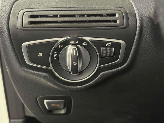 2021 Mercedes-Benz GLC GLC300 - Photo 18