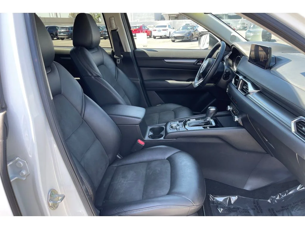 Used 2021 Snowflake White Pearl Mica Mazda Touring image 20