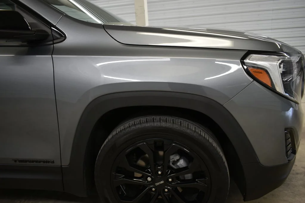 Used 2021 Satin Steel Metallic GMC SLE image 35