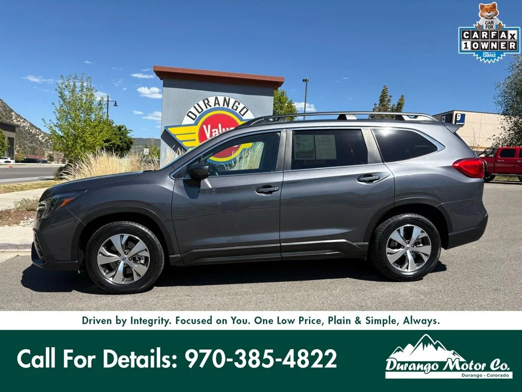 Used 2025 Magnetite Gray Metallic Subaru Premium image 3