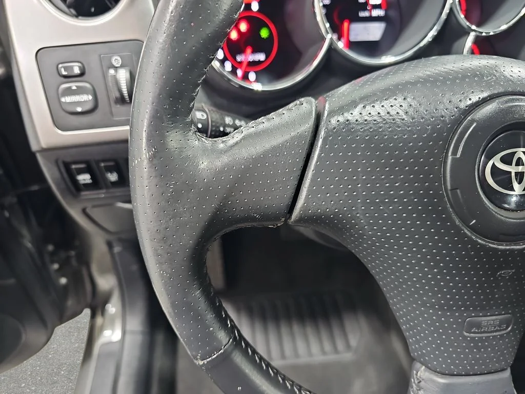 Used 2008 Gray Toyota XR image 19