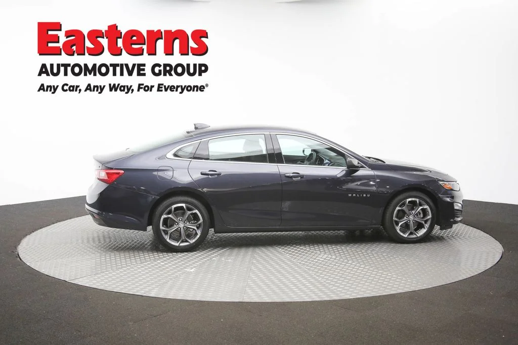 Used 2023 Gray Chevrolet LT image 39