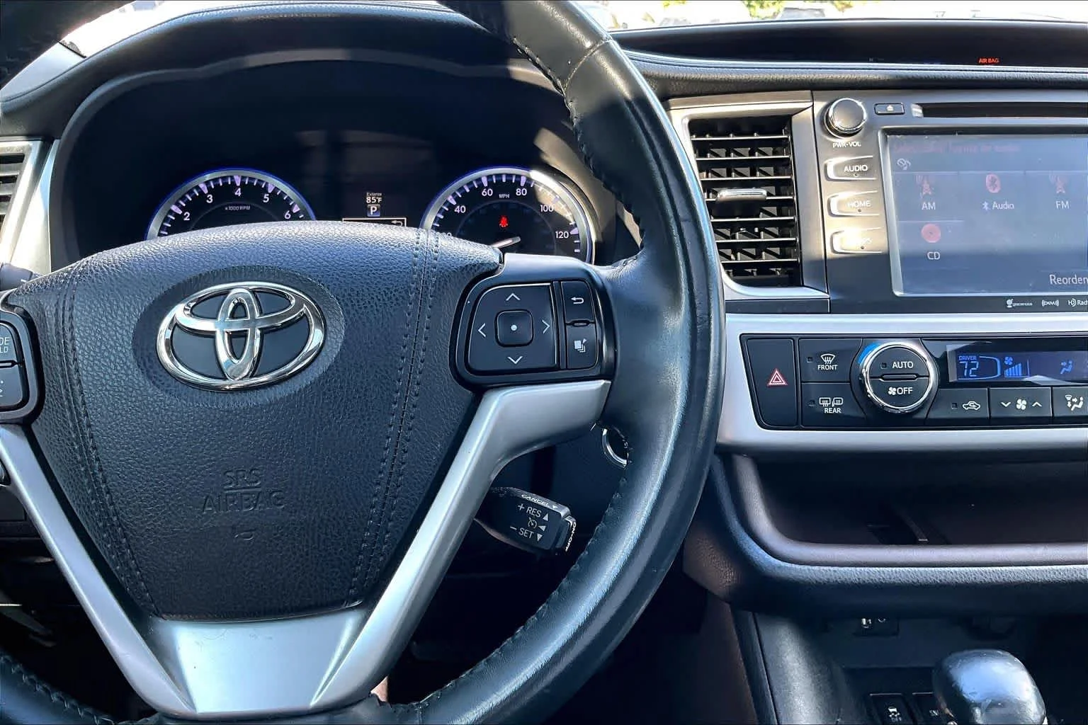 Used 2016 Shoreline Blue Pearl Toyota XLE image 25