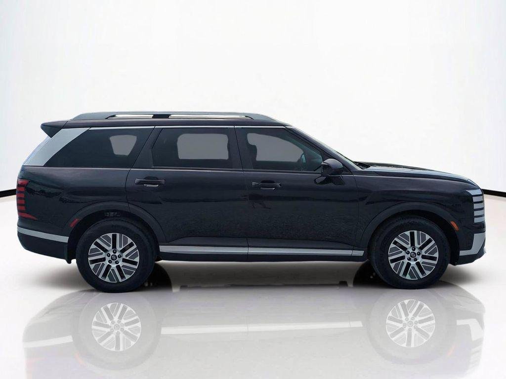New 2027 Black Hyundai Blue SEL 7P image 4