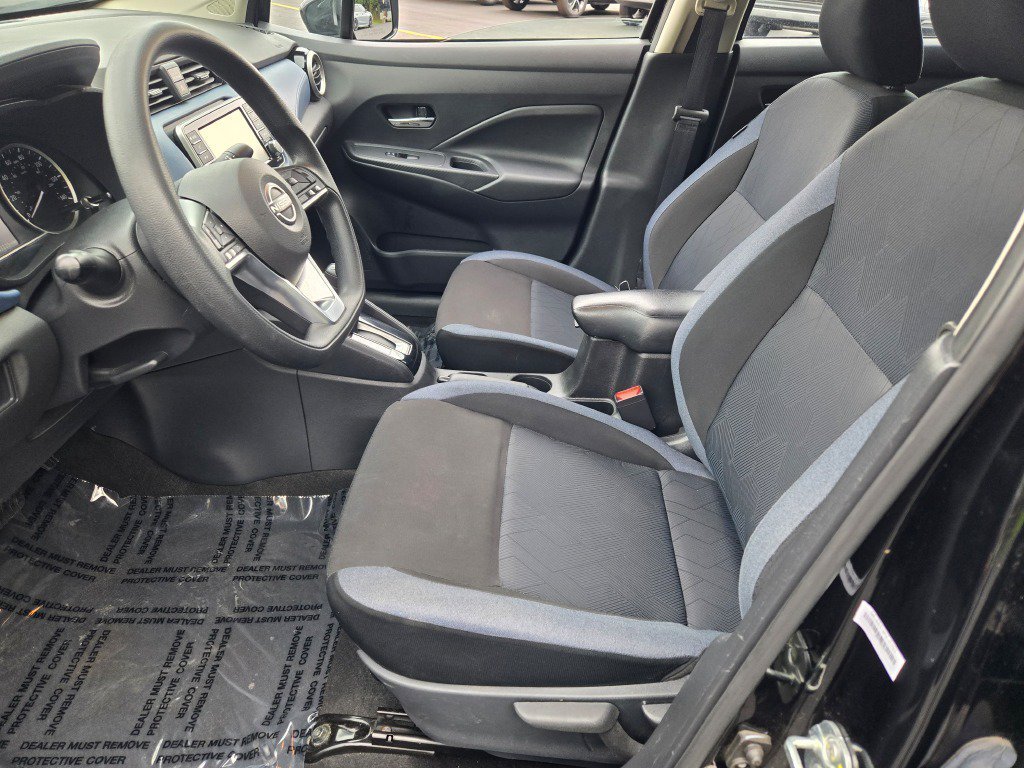 2025 Nissan Versa Sedan SV - Photo 19