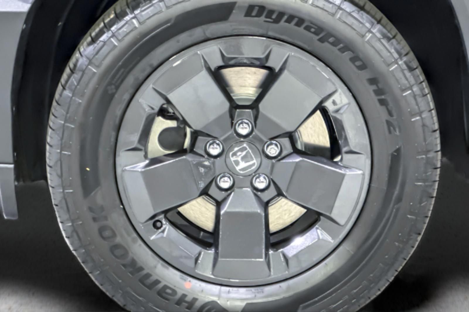 New 2026 Platinum White Pearl Honda RTL image 34
