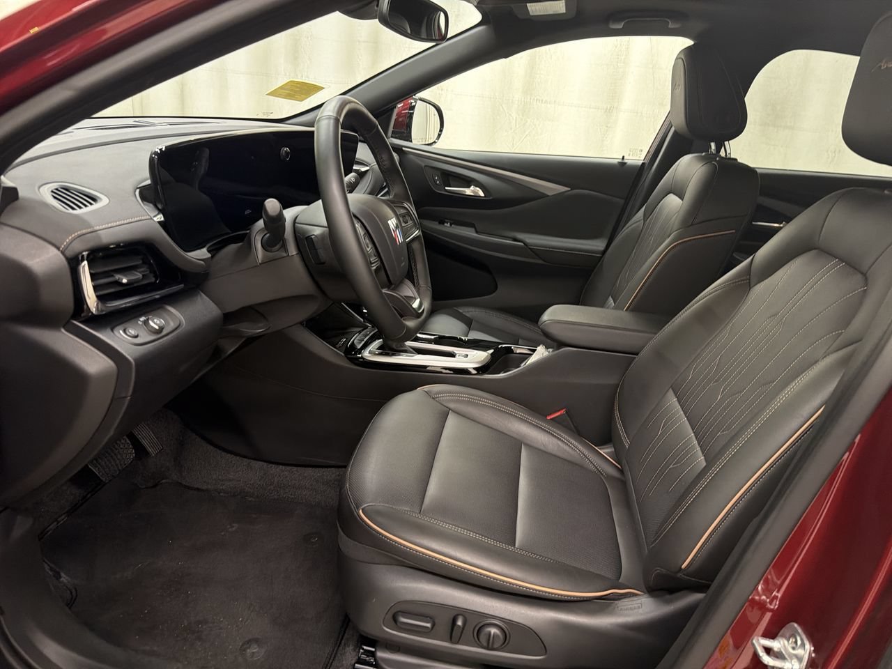 Used 2025 Cinnabar Metallic Buick Avenir image 14