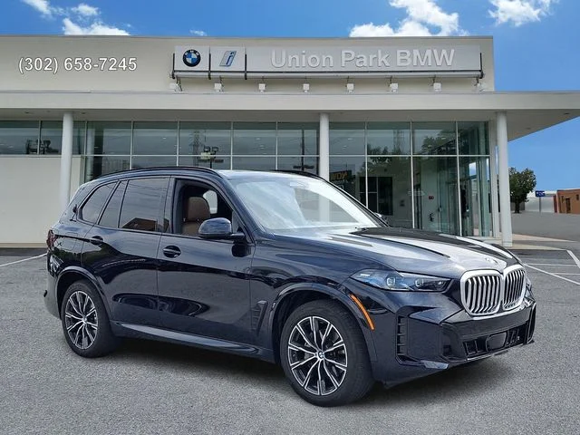 Certified Used 2024 Carbon Black Metallic BMW xDrive40i image 3