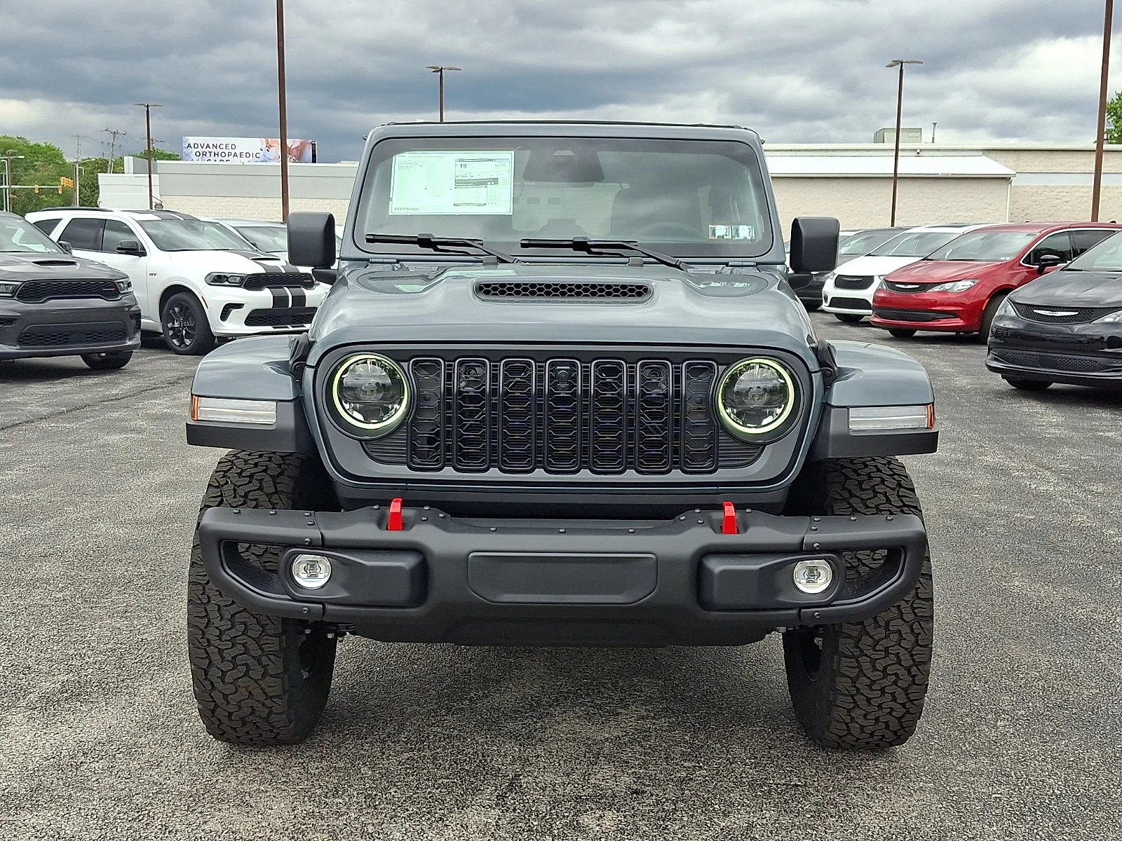 New 2026 Anvil Clear-Coat Exterior Paint Jeep Rubicon image 3