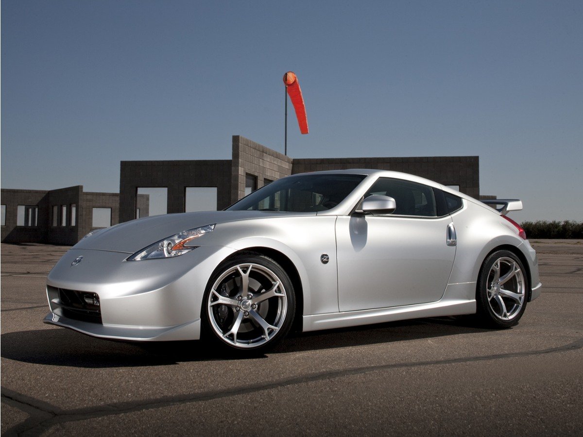 2010 Nissan 370Z Coupe 6MT's photo