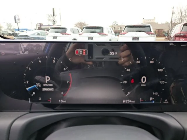 New 2026 Bluestone Pearl / Super Black Two-tone Nissan SR image 27