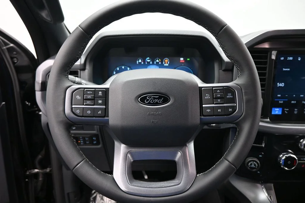 New 2026 Agate Black Metallic Ford XLT image 16