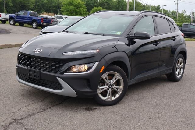 Certified Used 2023 Black Hyundai SEL image 3