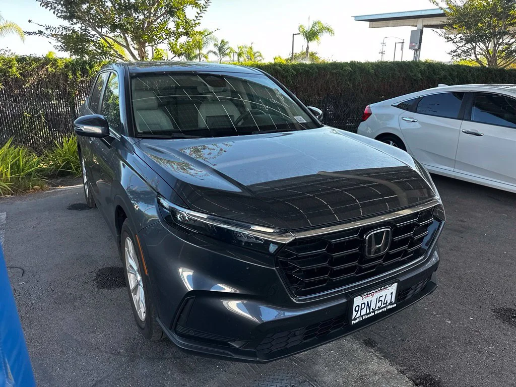 Used 2025  Honda EX-L image 17