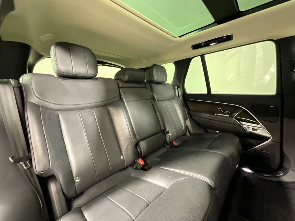 Used 2023 Santorini Black Metallic Land Rover SE image 22