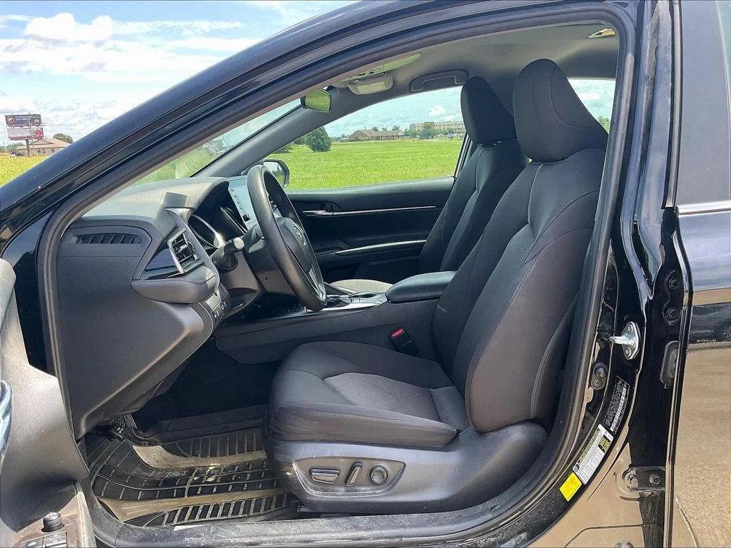 Used 2022 Black Toyota LE image 5
