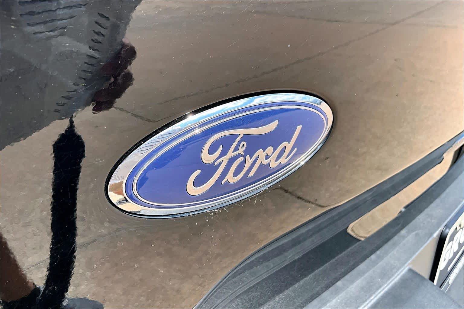 Used 2025 Shadow Black Ford Big Bend image 28