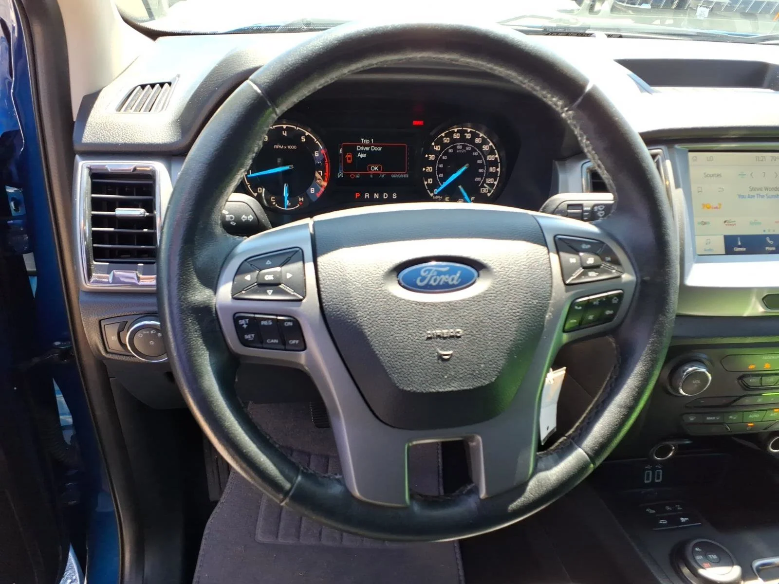Used 2020 Lightning Blue Metallic Ford XLT image 8