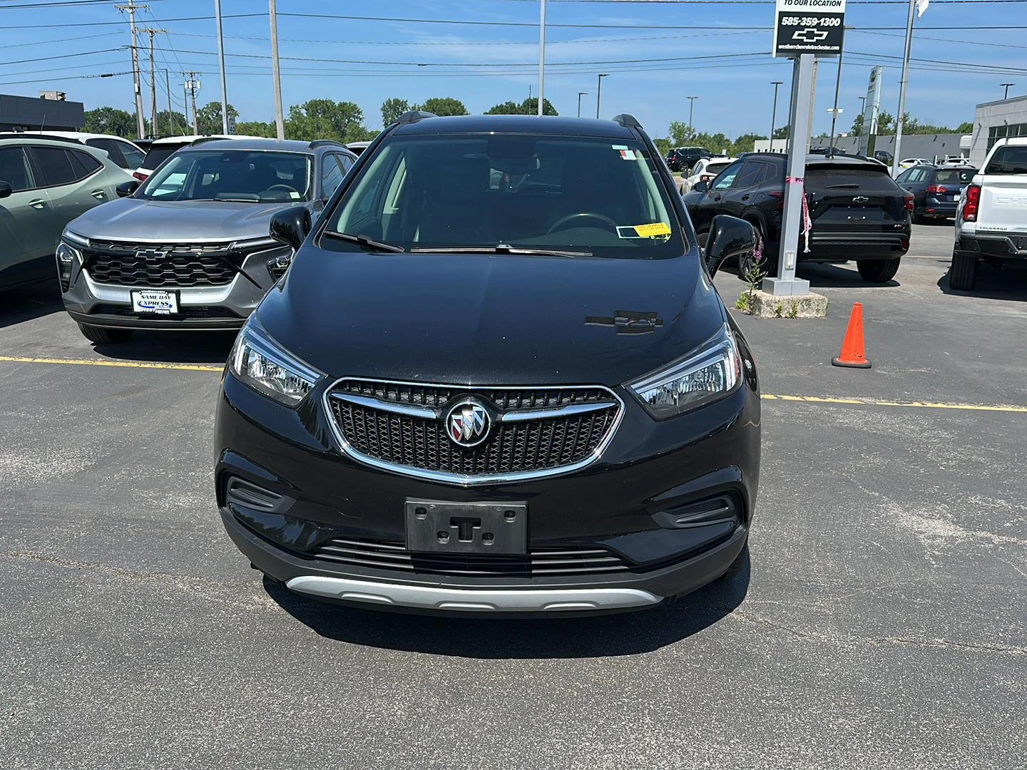 Used 2021 Ebony Twilight Metallic Buick Preferred image 6