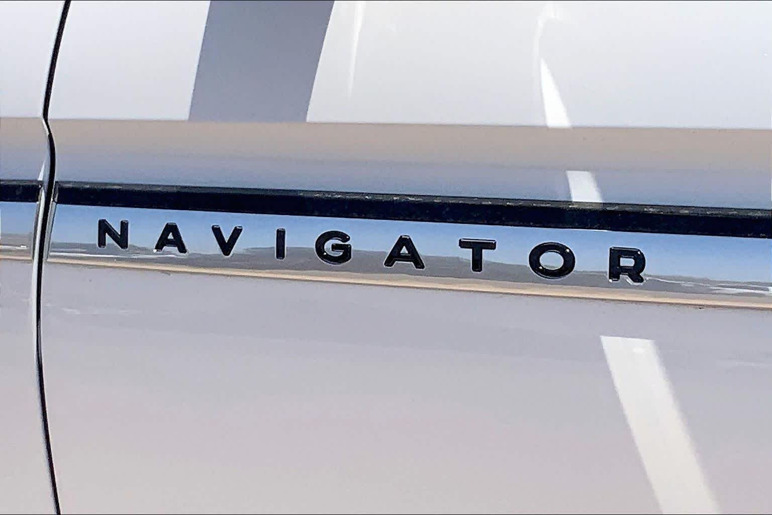 New 2026 Pristine White Metallic Tri-Coat Lincoln Premiere L image 15