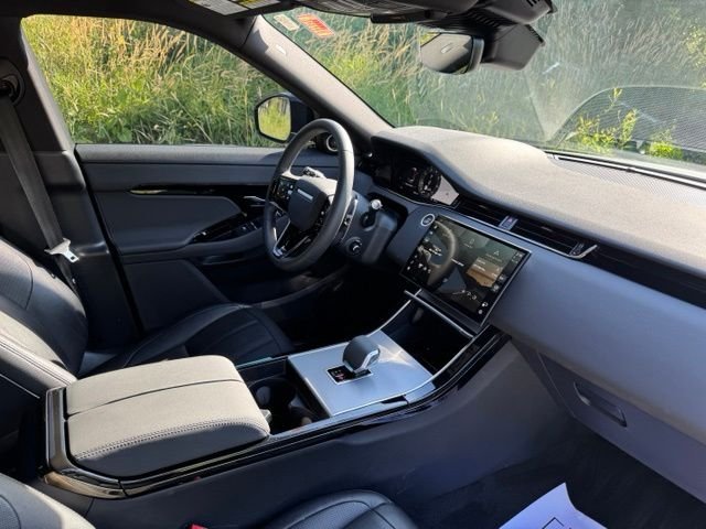 Certified Used 2024 Fuji White Land Rover S image 19