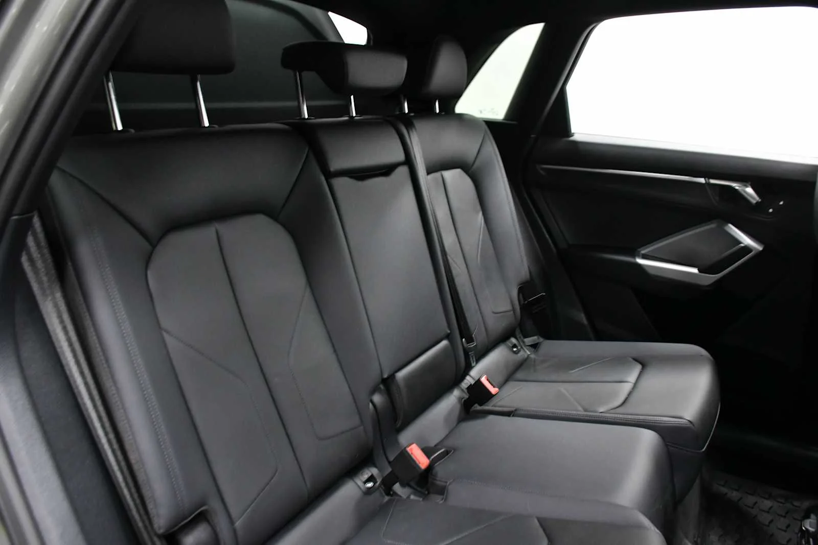 Used 2022 Chronos Gray Metallic Audi S line Premium image 21