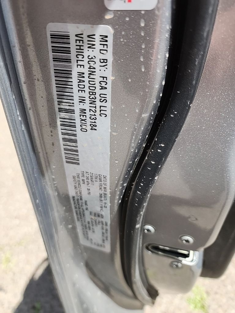 Used 2022 Silver Jeep Trailhawk image 16