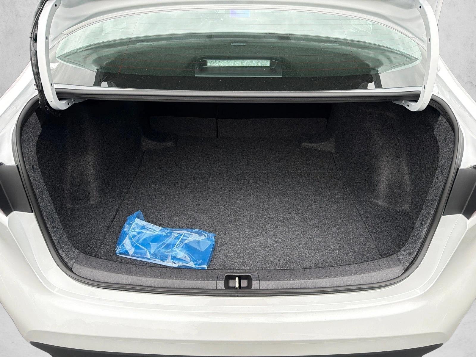 New 2027 Wind Chill Pearl Toyota LE image 18