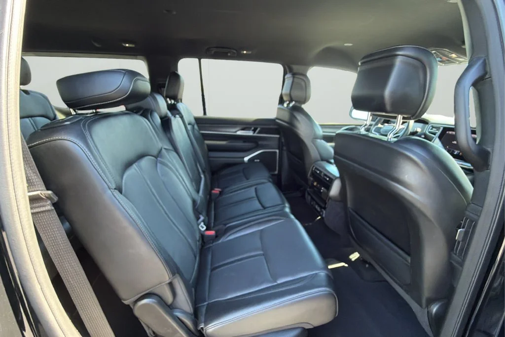 Used 2024 Black Jeep Series II image 13