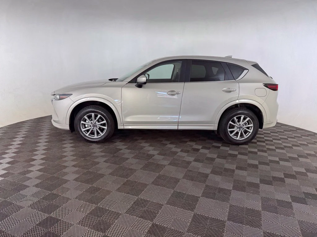 Used 2025 Silver Mazda 2.5 S Preferred Package image 4