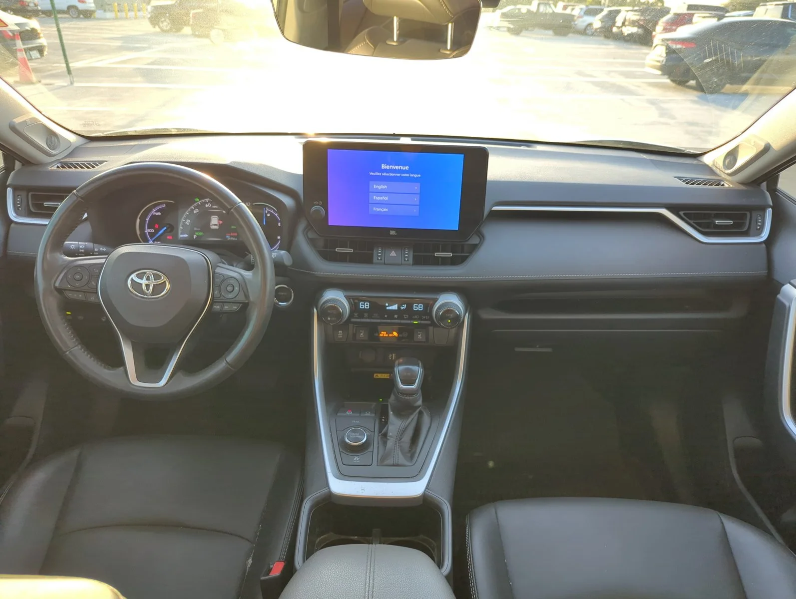 Used 2024 Silver Sky Metallic Toyota Hybrid XLE Premium image 25